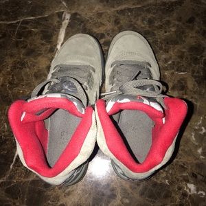 Jordan Shoes - Grey and red retro 5 Jordan’s size 5.5 Jordan Shoes - Grey and red retro 5 Jordan’s size 5.5